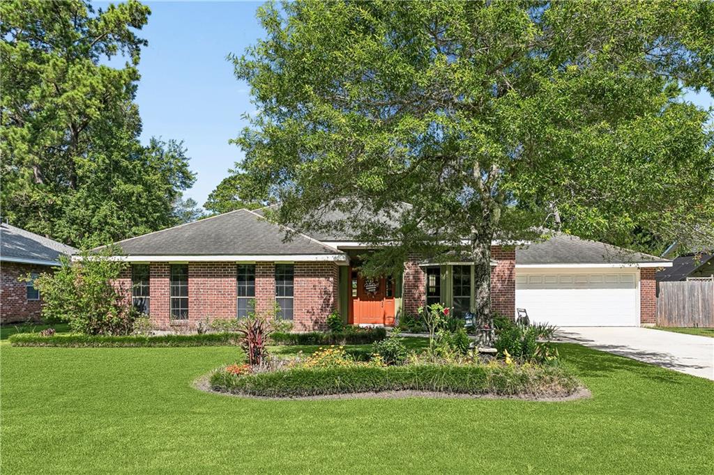 16 Cara Court — photo