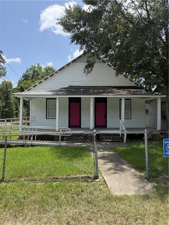 610 E Church Street — photo