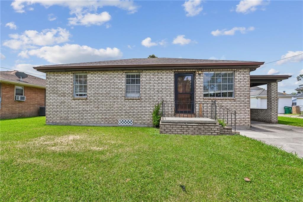 1038 Manson Drive — photo