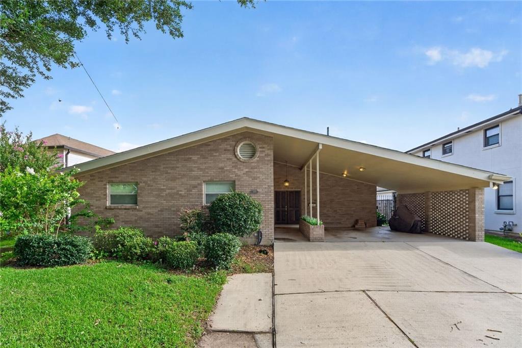 319 Sharon Drive — photo