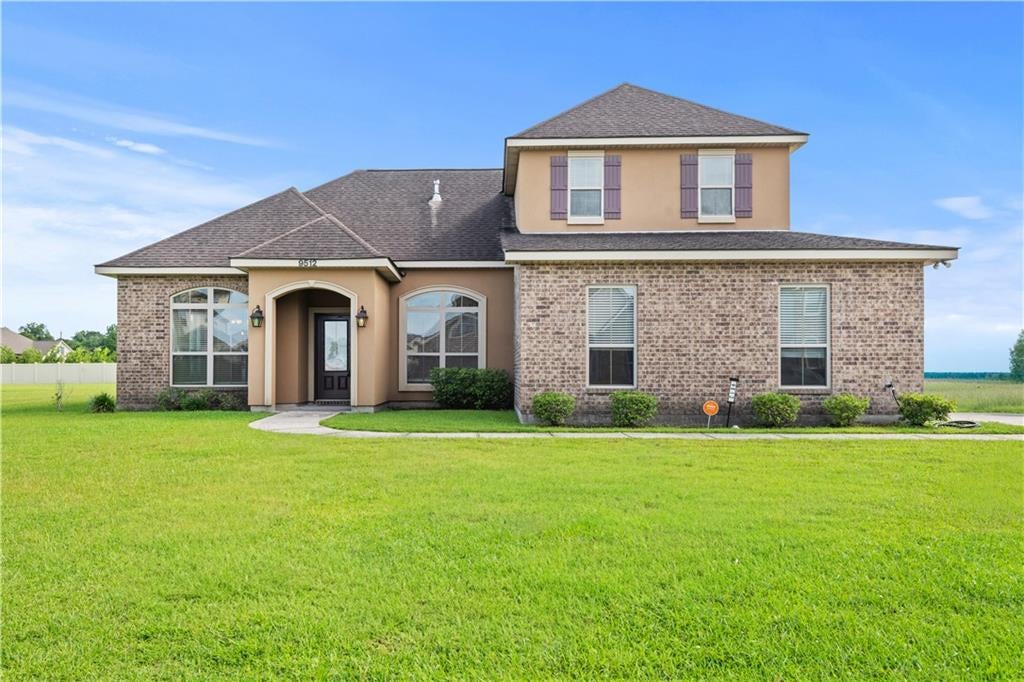 9512 Sugar Maple Lane — photo