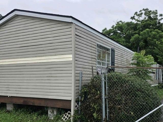 623 Richard Street — photo