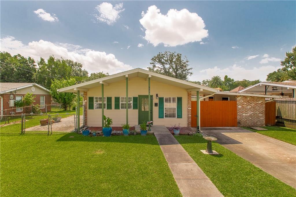 231 Douglas Drive — photo