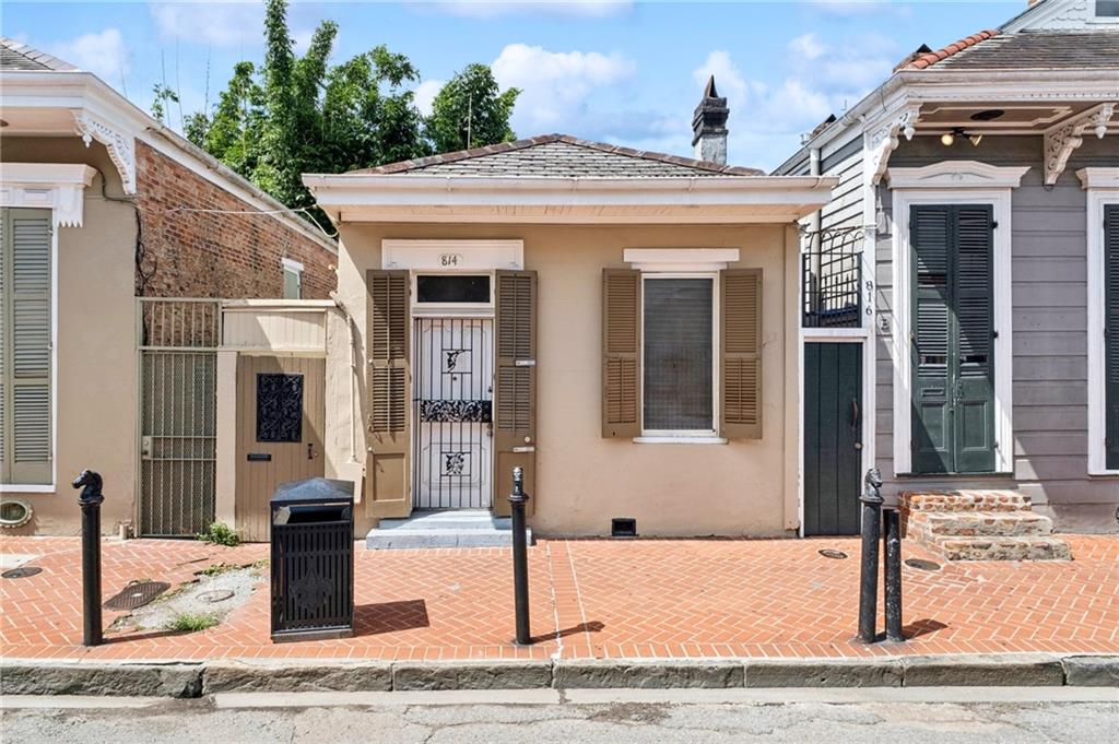 814 Orleans Avenue — photo