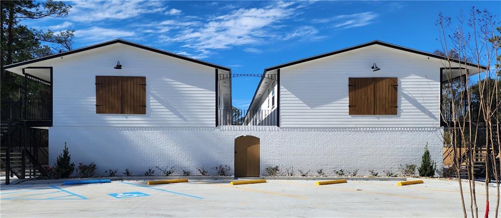 141 Hoover Drive — photo