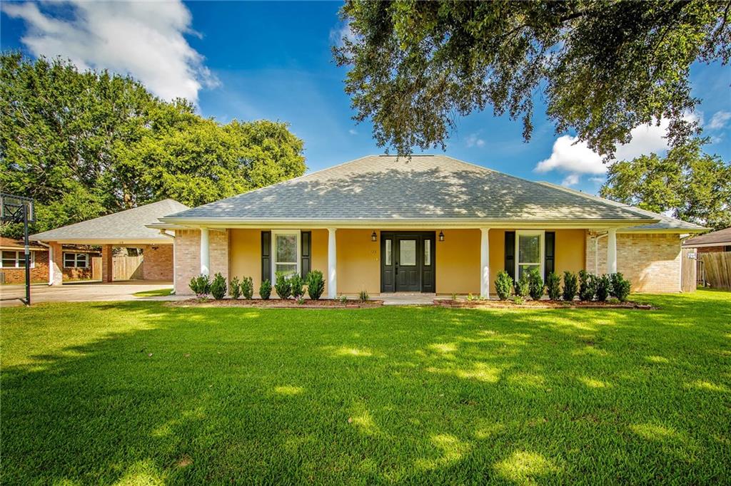 128 Laura Drive — photo