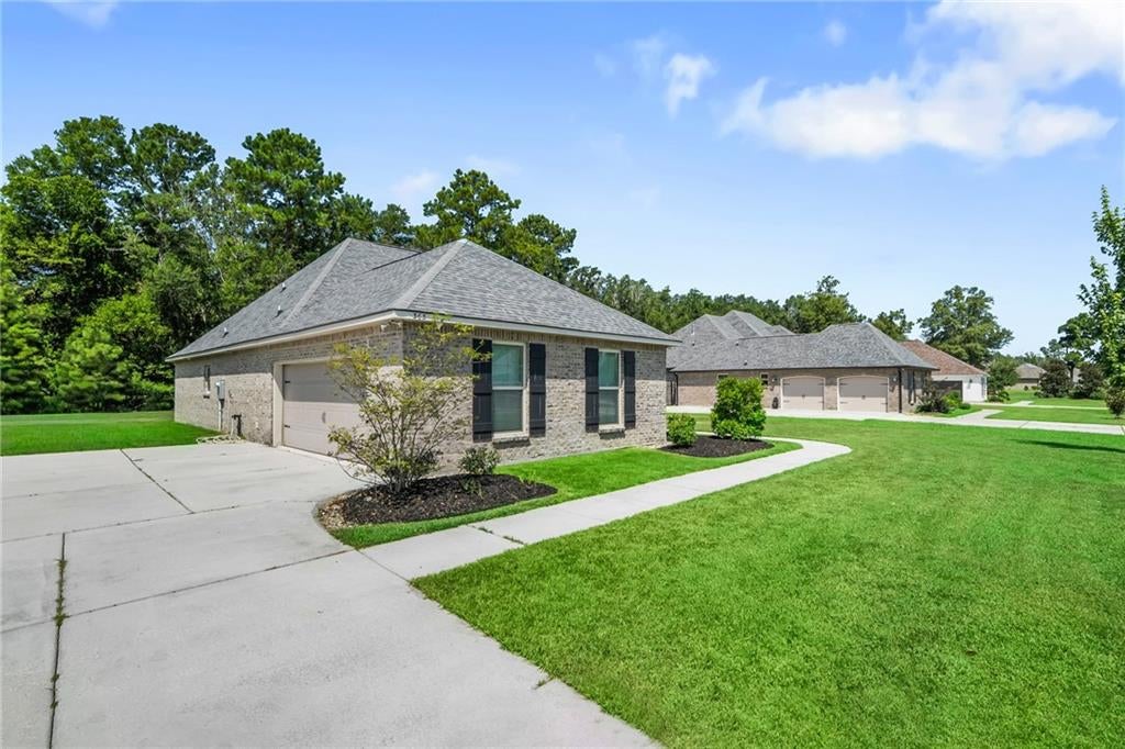 363 SAW GRASS Loop, Covington, LA 70435 — photo 2