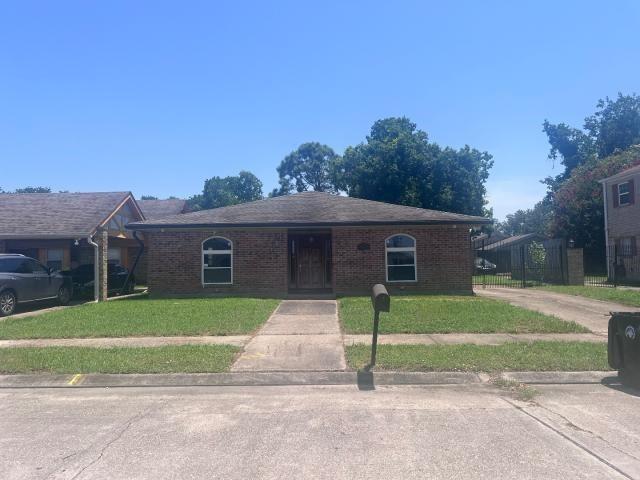 10200 Flossmoor Drive — photo