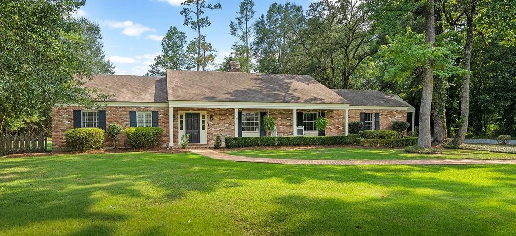 14 Oaklawn Drive — photo