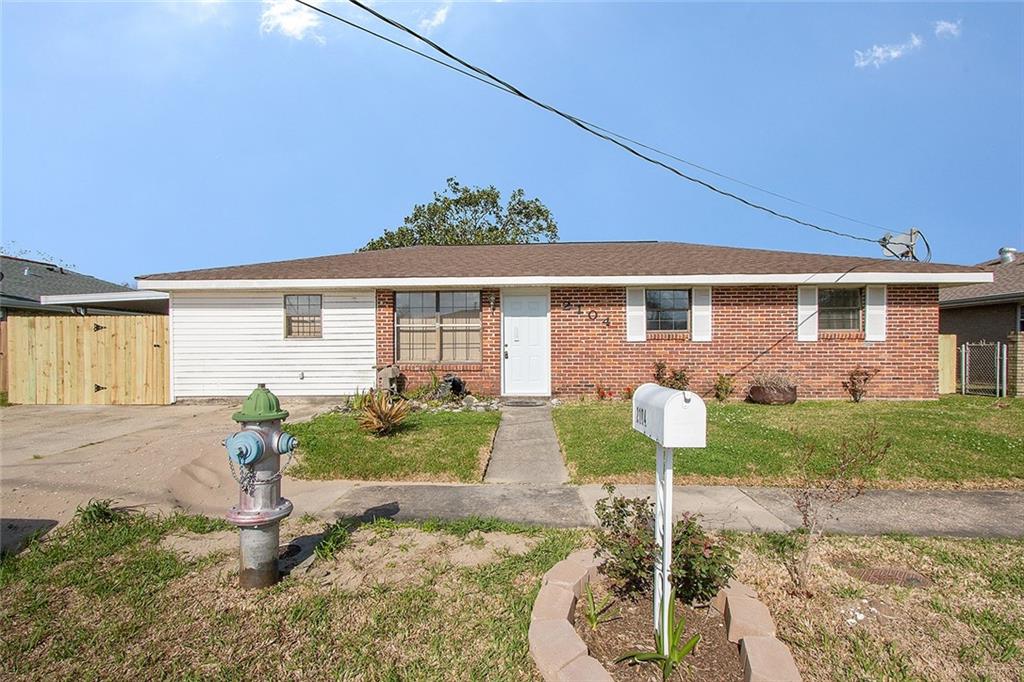 2104 Lena Drive — photo