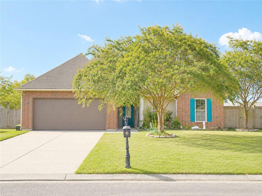 38236 Dolphin Court — photo