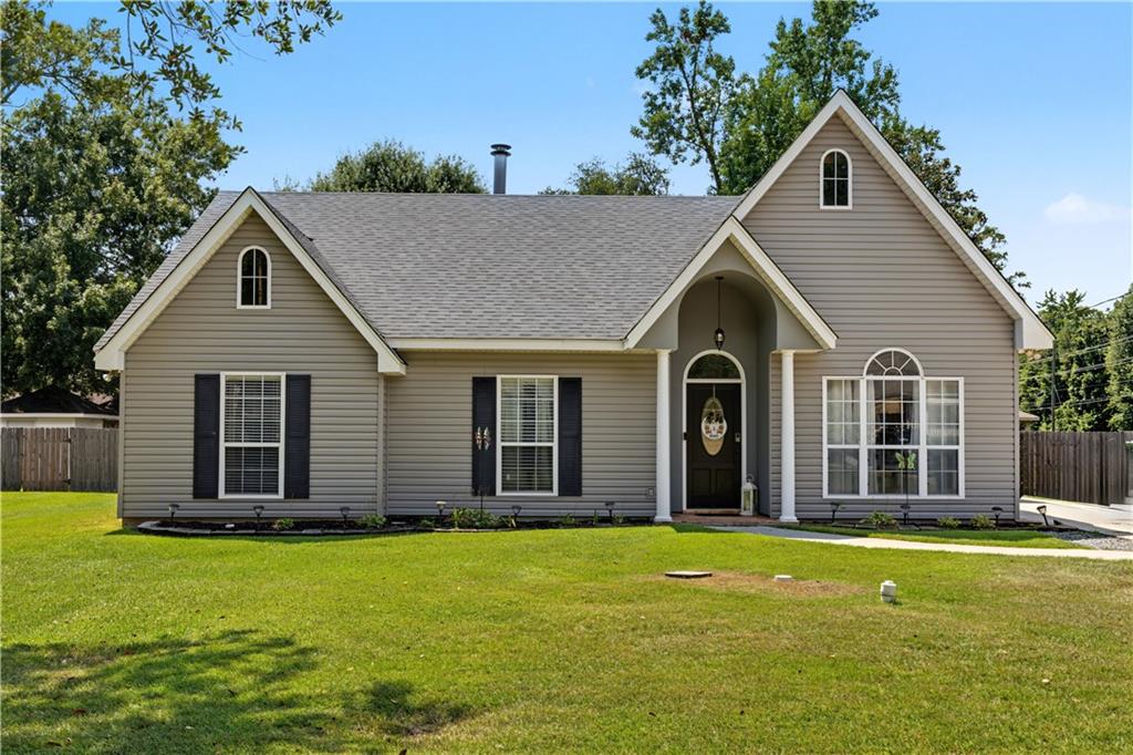71255 Shady Lake Drive — photo