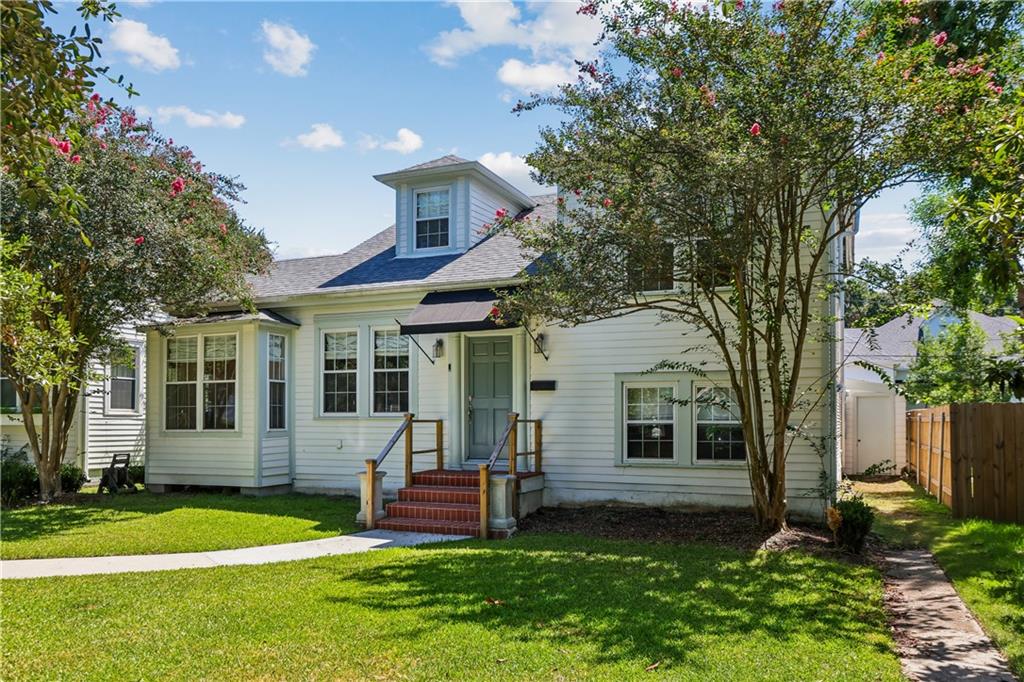 5843 Vicksburg Street — photo