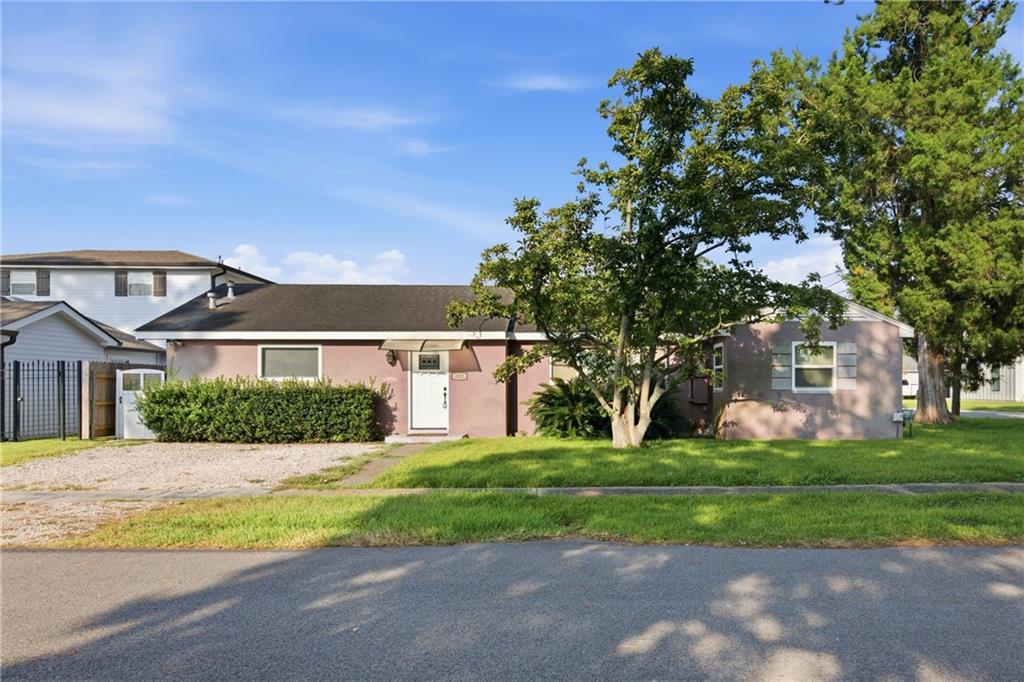 901 Newman Street — photo