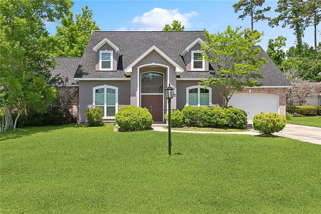 1424 Woodmere Drive — photo