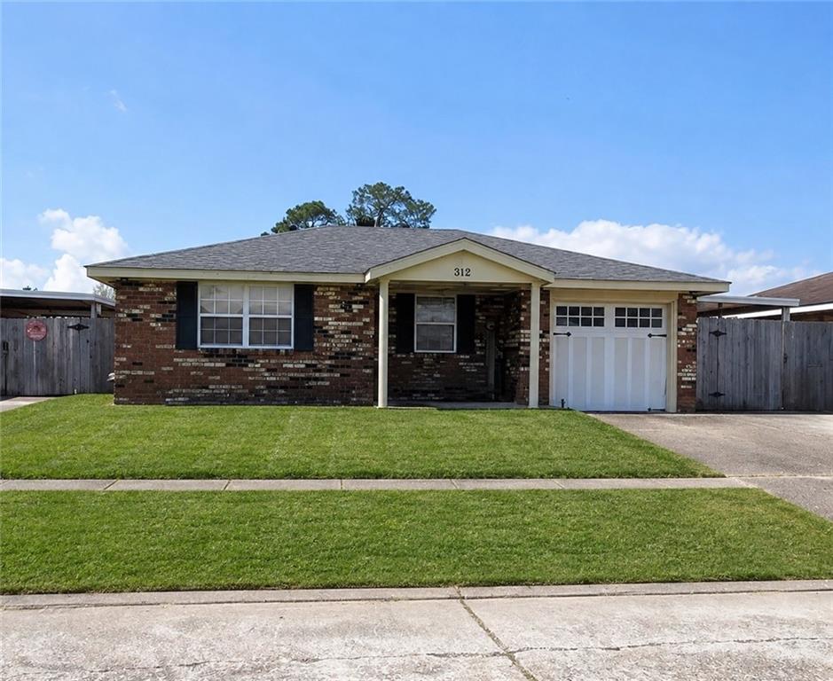 312 Blossom Court — photo