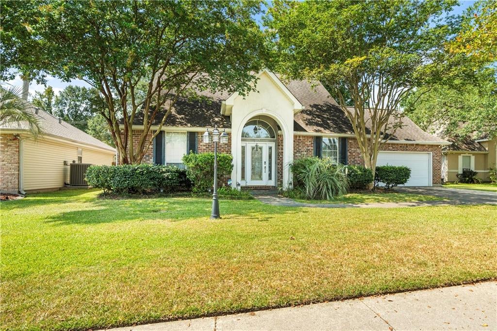 117 Amanda Drive — photo