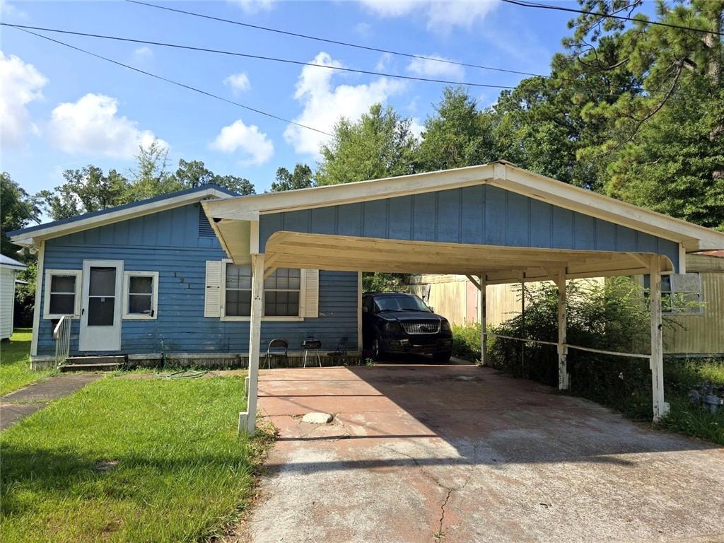 121 W Newman Avenue — photo
