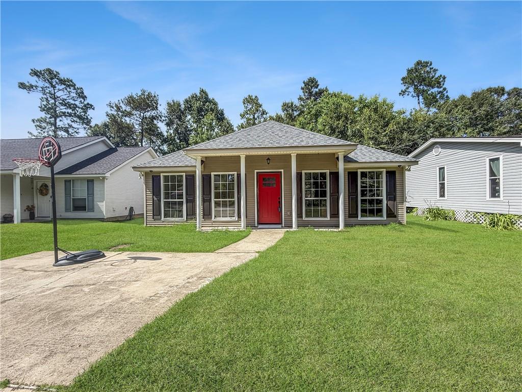 31233 Lydia Street — photo