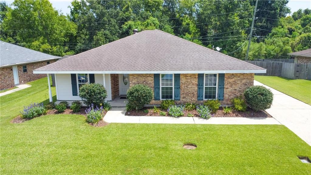 132 Belle Grove Drive — photo