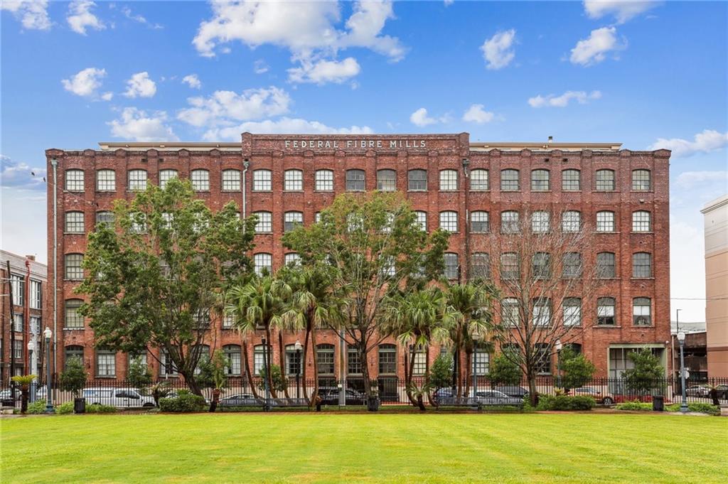 1107 S Peters Street 508 — photo