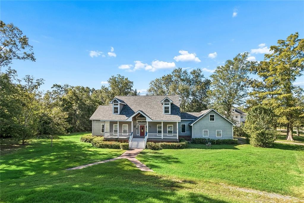 301 Shady Oak Lane — photo