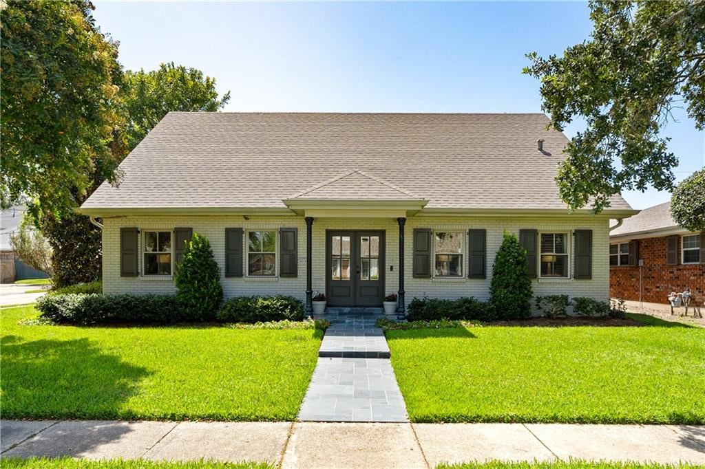 4000 Ridgeway Drive — photo