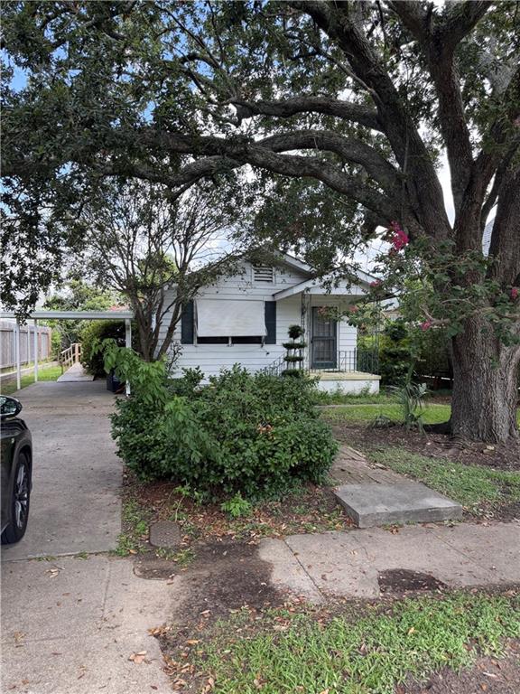 1437 Seminole Drive — photo