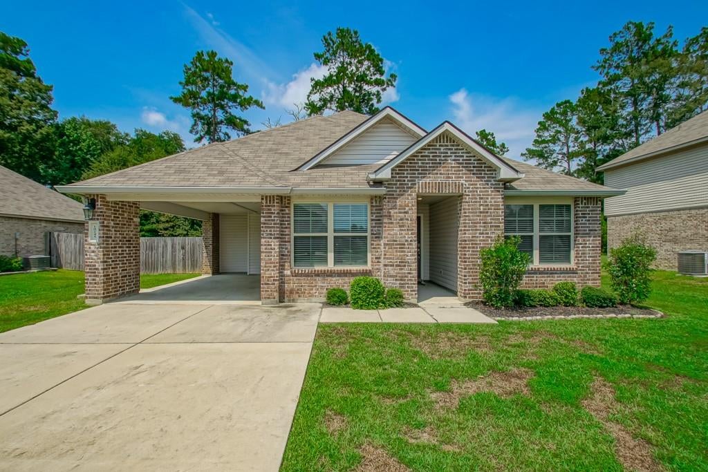 18245 Fox Hollow Loop — photo