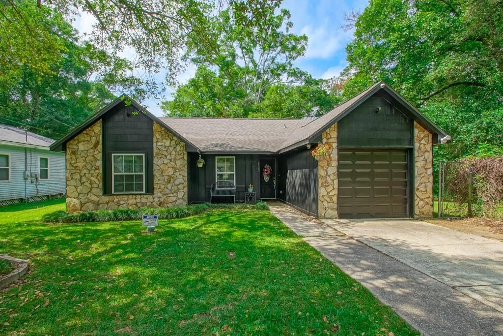 2523 Oriole Street — photo
