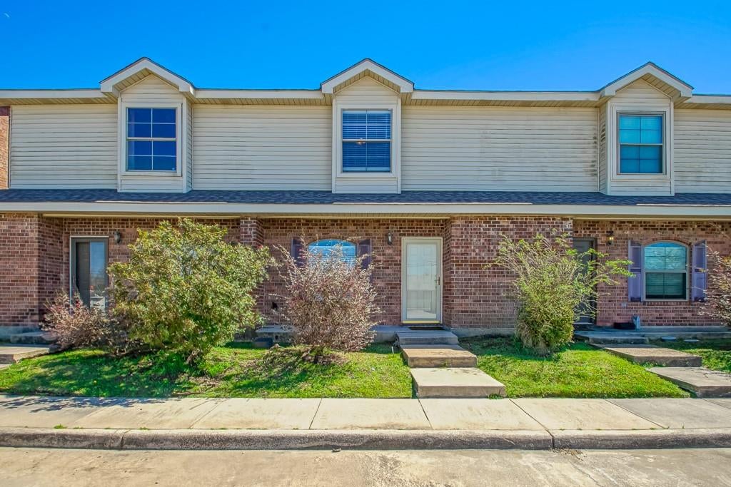 1250 Primrose Drive 27 — photo