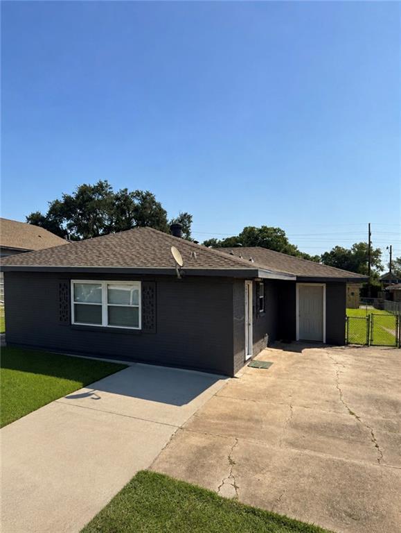 1021 West Drive Drive — photo