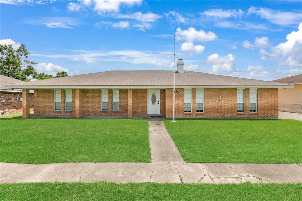 1305 Orchid Drive — photo