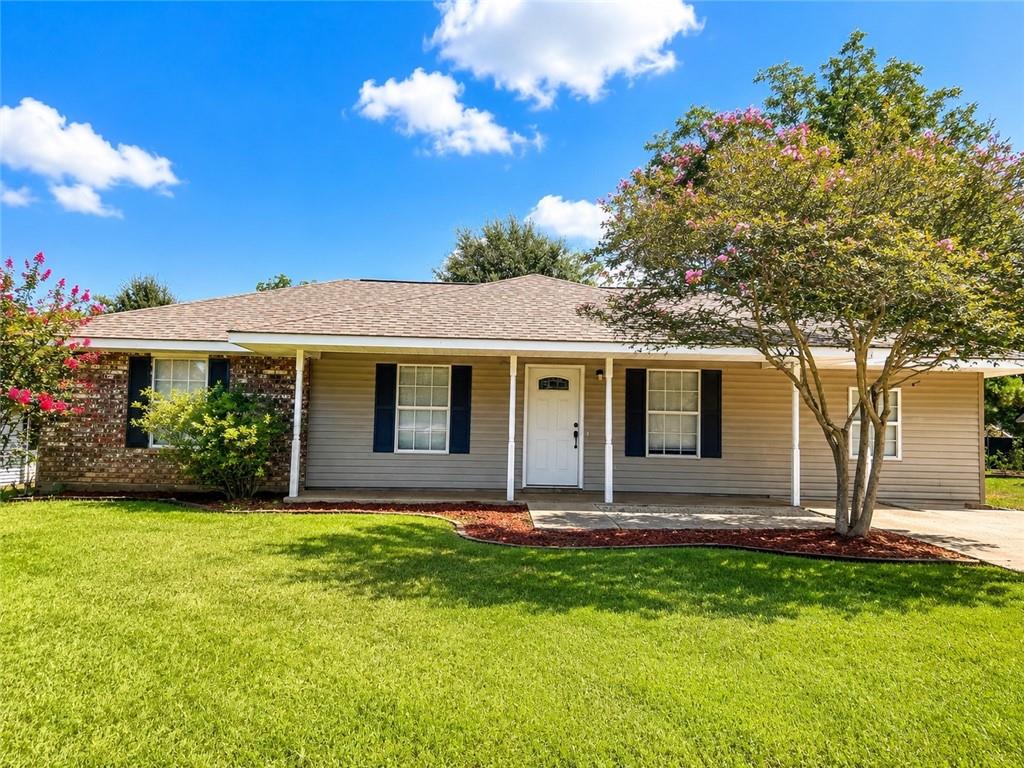 43185 Pecan Ridge Drive — photo