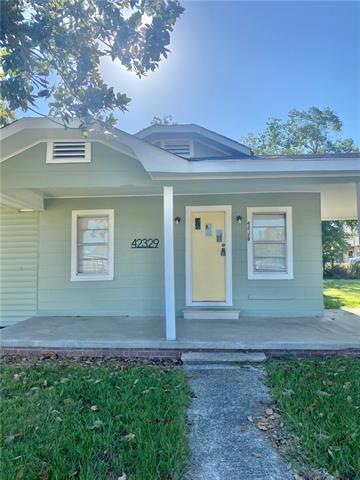 42329 Ruth Ann Street — photo