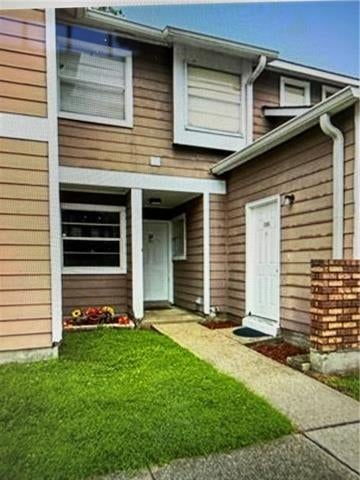 2425 Oxford Place 132 — photo