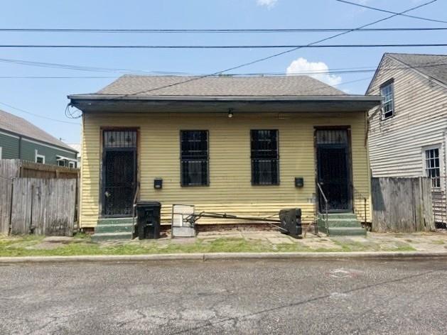 706 Independence Street — photo