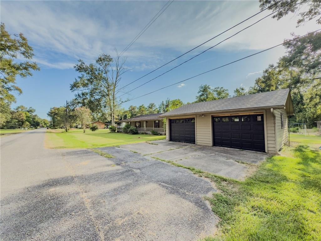 13123 Dee Gautreau Road — photo