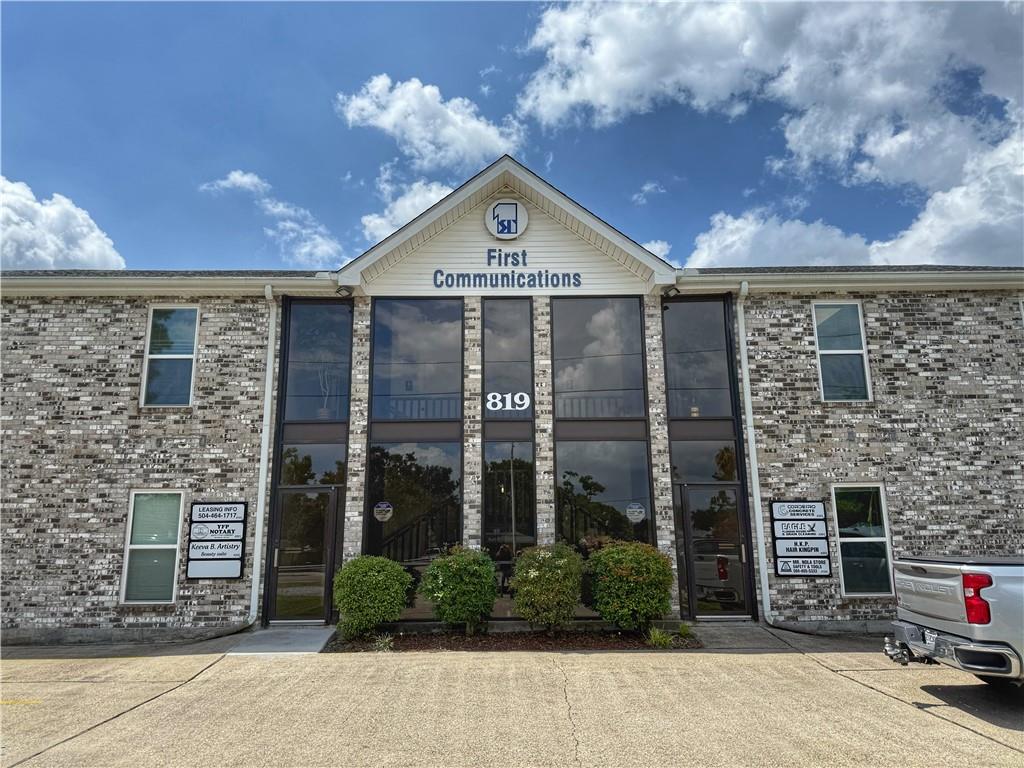 819 Veterans Boulevard 202 — photo