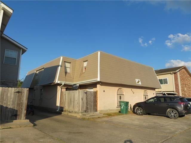 712 Vouray Drive B — photo