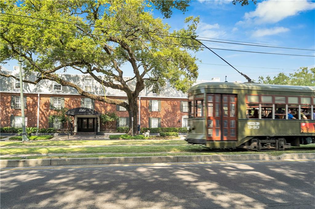 3201 St Charles Avenue 230 — photo