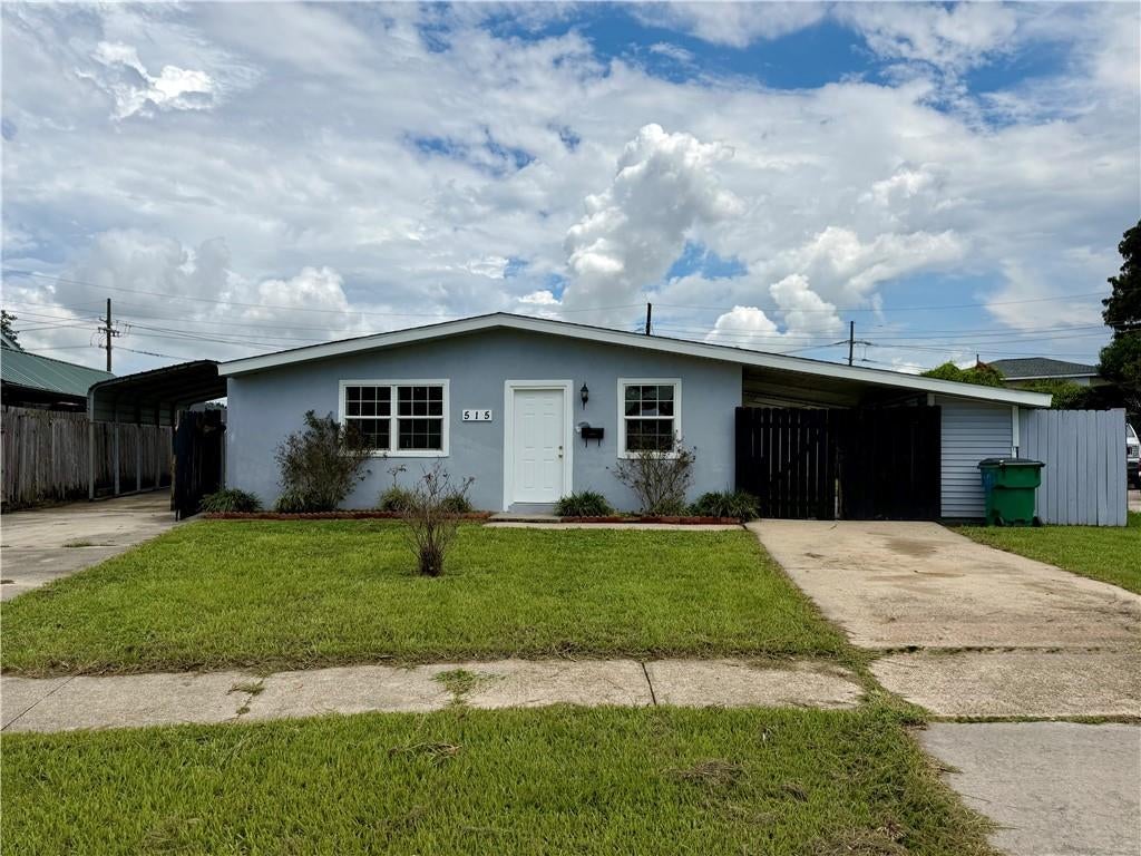 515 Diplomat Street — photo