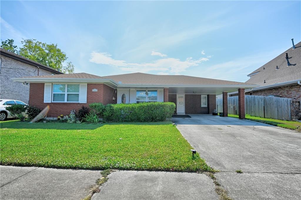 1704 Hackberry Avenue — photo