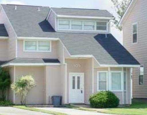 105 Lake Lynn Drive — photo