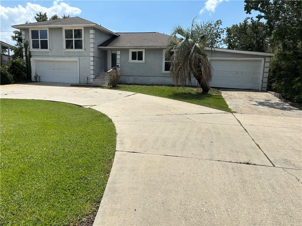 103 Marina Lane — photo