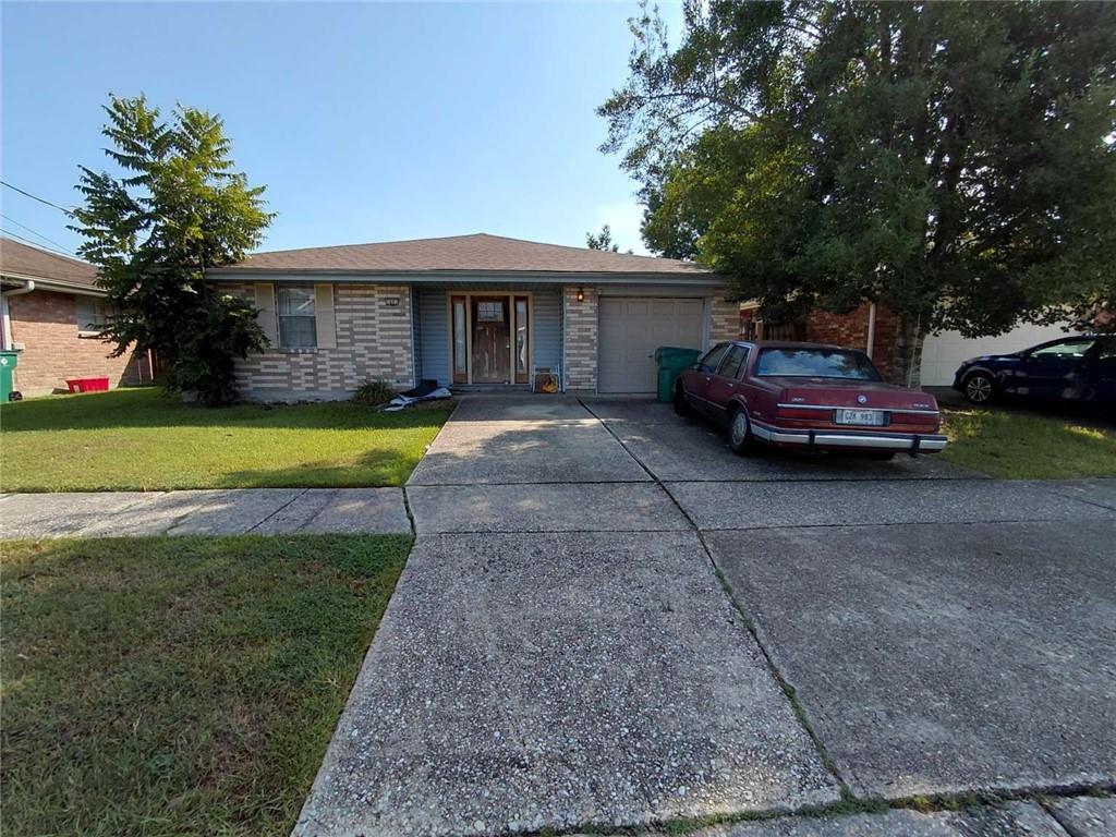 1601 Apple Street — photo