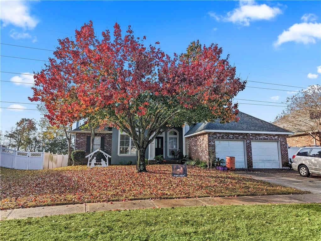 311 Spartan Loop — photo