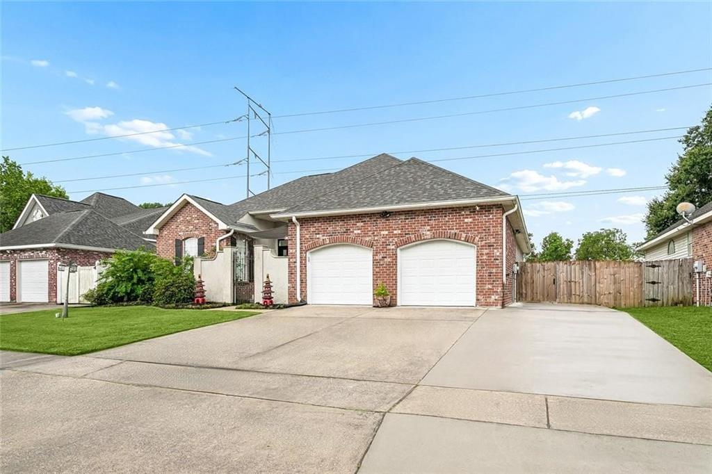 309 SPARTAN Loop, Slidell, LA 70458 — photo 2