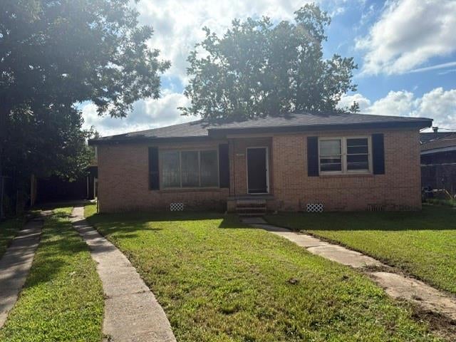 1455 S Myrtle Street — photo