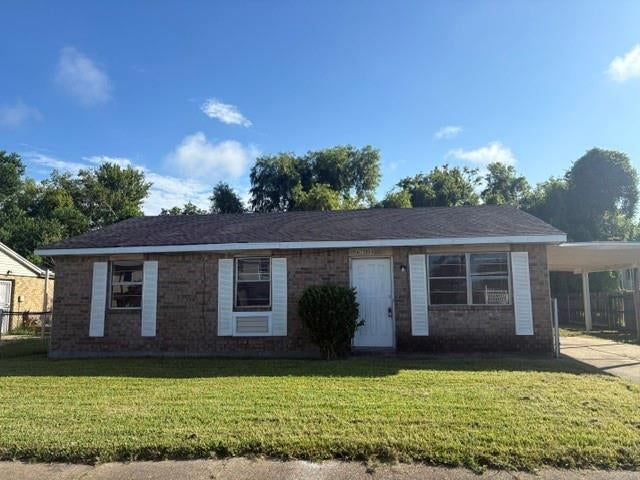 6704 Carver Drive — photo